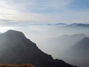 92 Cima Spada e Val Serina nella foschia